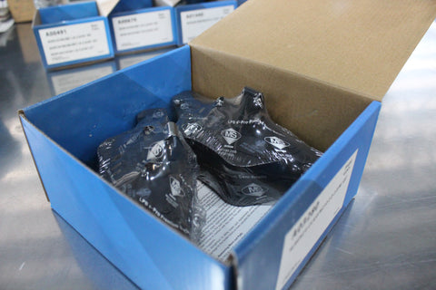 NA03280 Front Pads M/Benz E-Class W210
